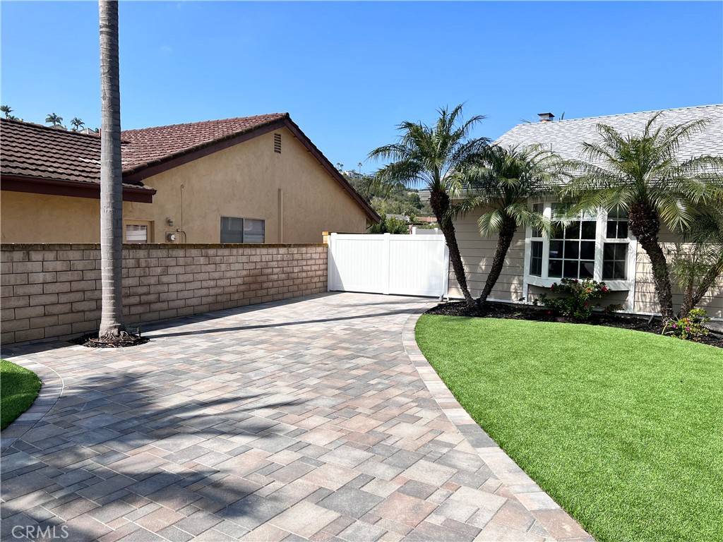 Laguna Niguel, CA 92677,29641 Via Pan