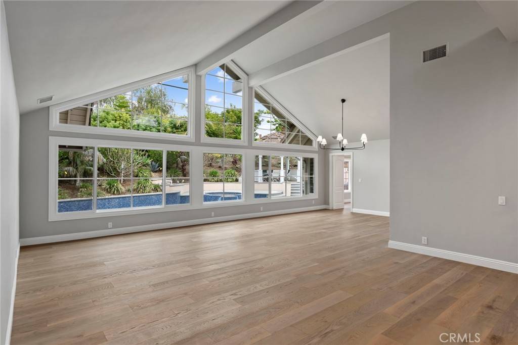 Villa Park, CA 92861,19021 Canyon DR