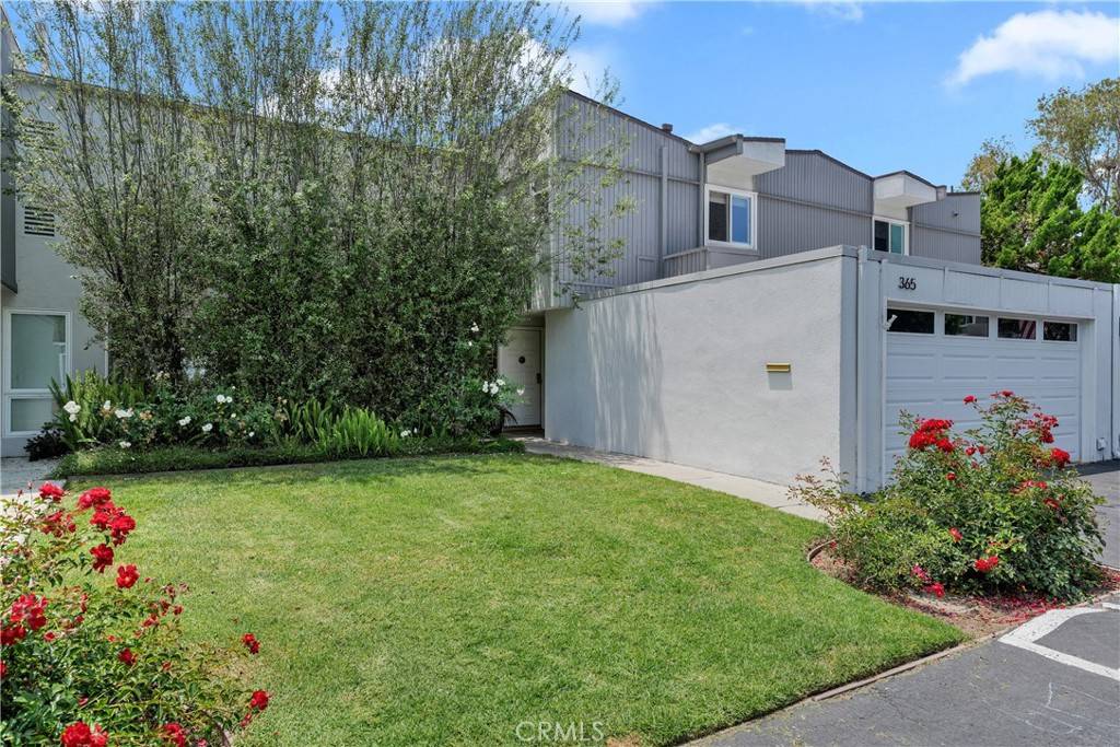 Costa Mesa, CA 92627,365 Grenoble Lane