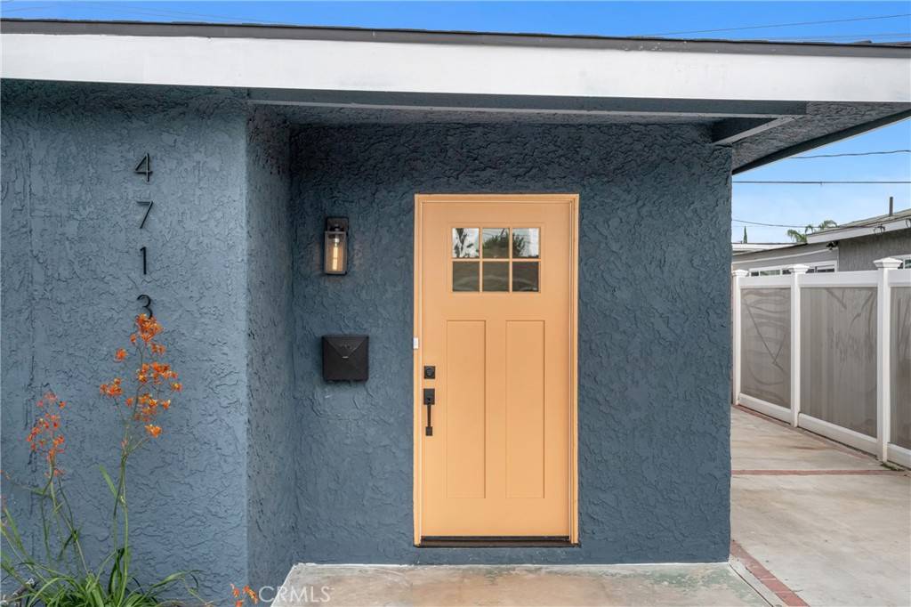 Pico Rivera, CA 90660,4713 Calada AVE