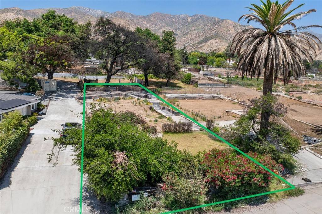 Altadena, CA 91001,701 E Palm ST