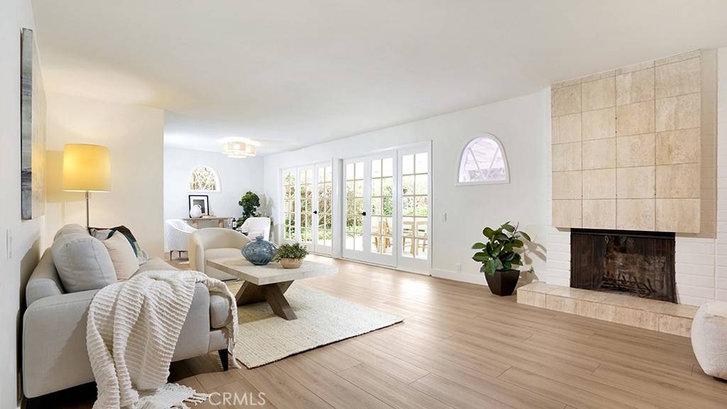 Mission Viejo, CA 92691,25312 Justin AVE