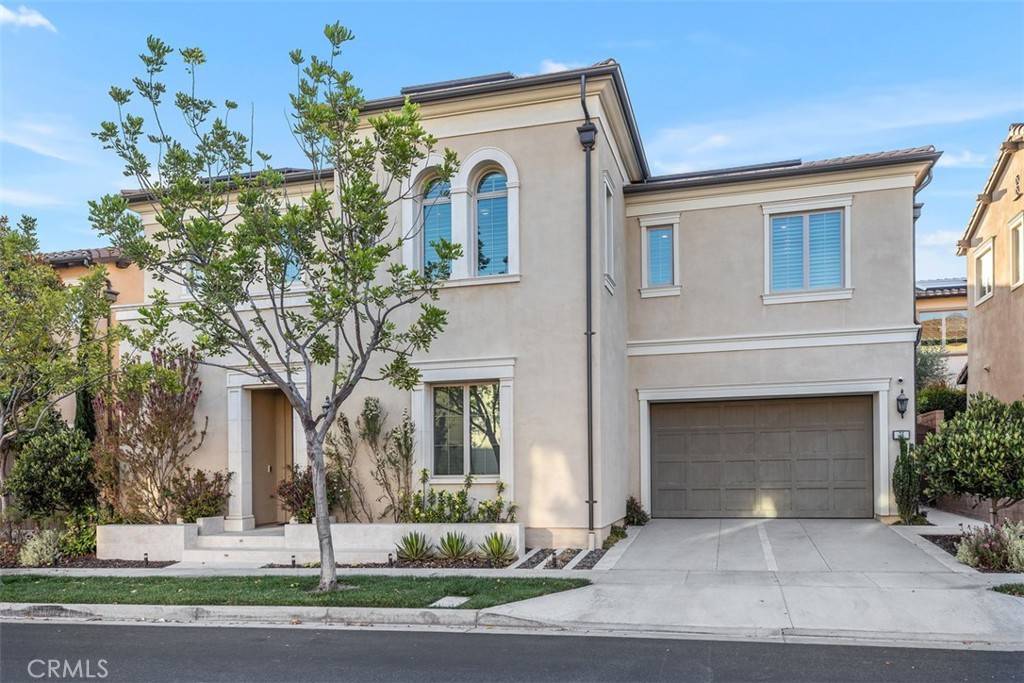 Irvine, CA 92602,75 English Saddle
