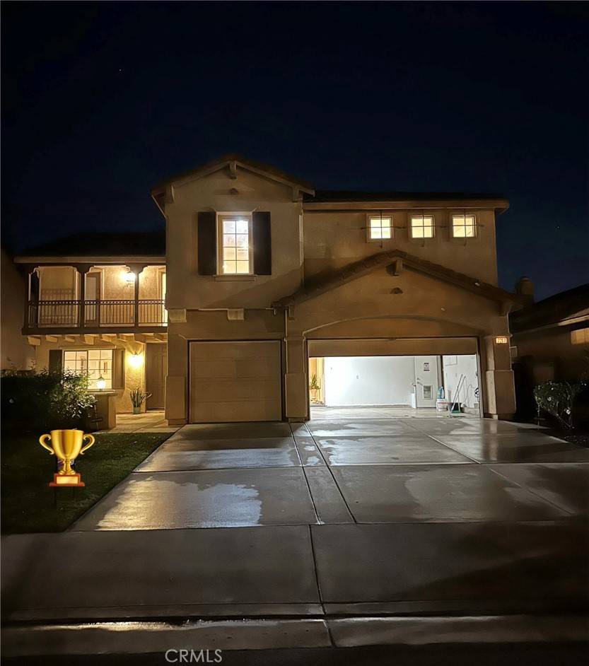 Eastvale, CA 92880,7297 Cobble Creek DR
