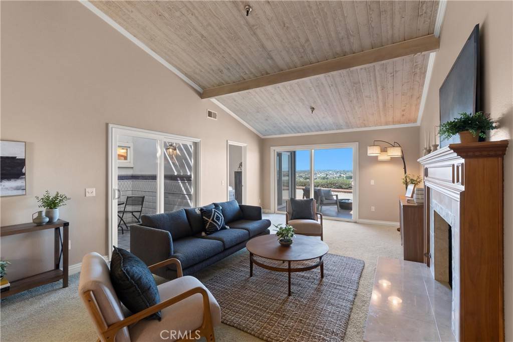 Costa Mesa, CA 92627,2175 Pacific AVE #E4