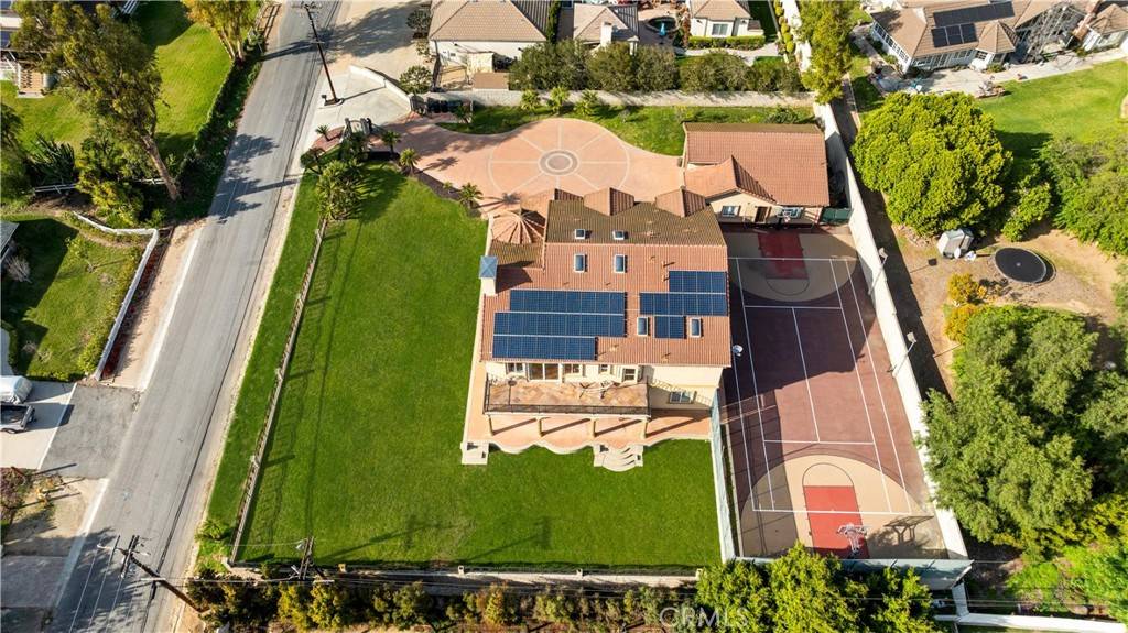 Yorba Linda, CA 92886,4642 Ohio ST