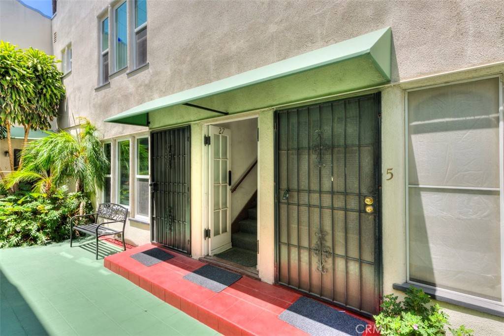 Long Beach, CA 90802,932 E 2nd ST #27