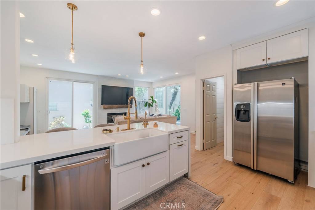 Huntington Beach, CA 92648,404 Goldenwest ST