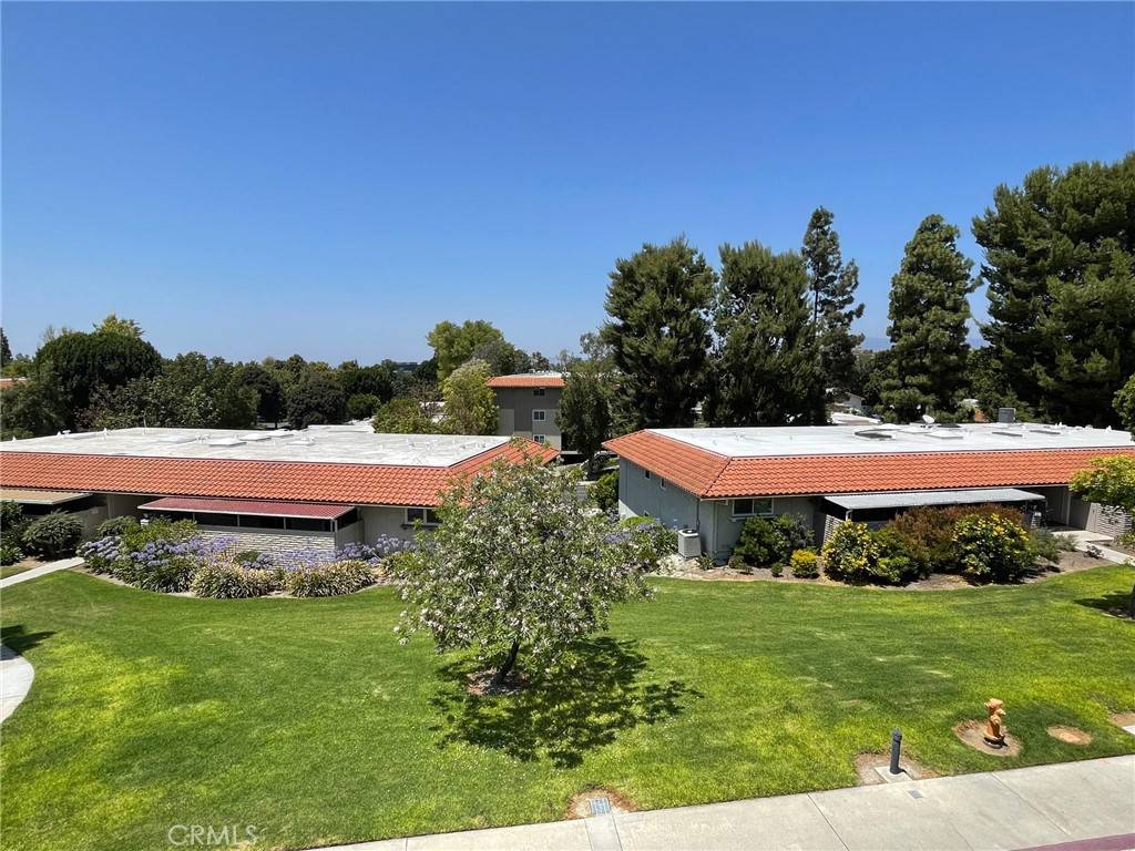 Laguna Woods, CA 92637,2286 Via Puerta #N