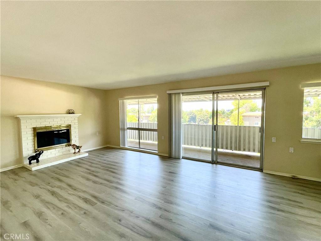 Laguna Woods, CA 92637,2286 Via Puerta #N