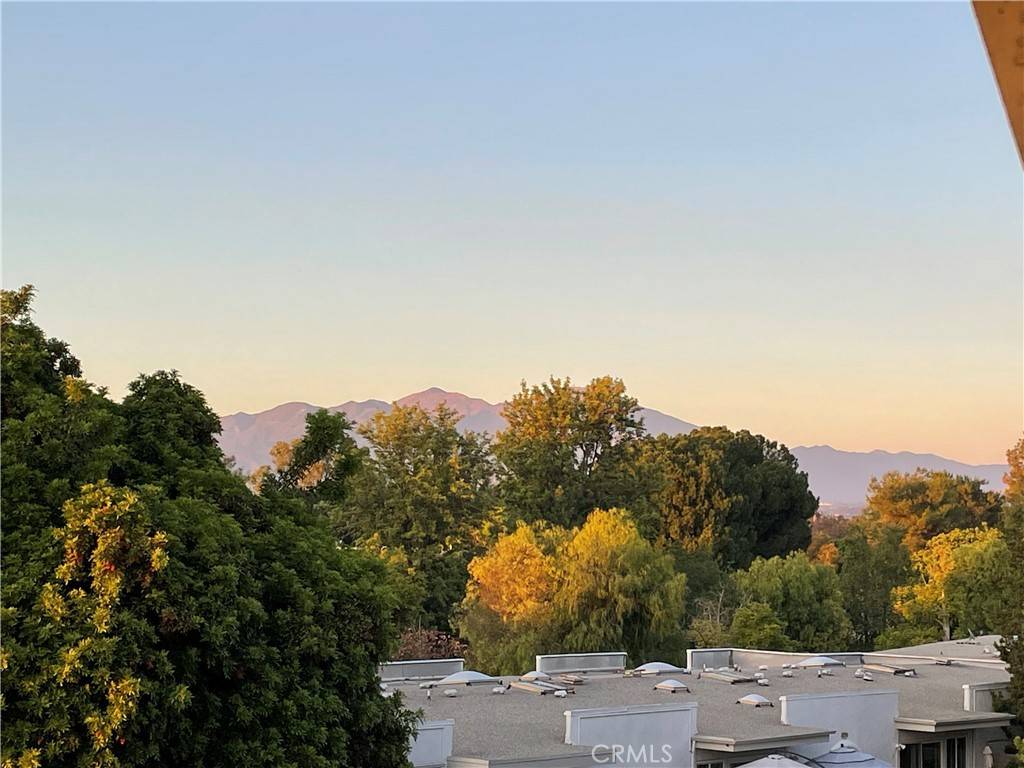 Laguna Woods, CA 92637,2286 Via Puerta #N