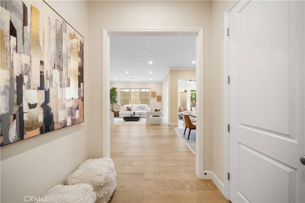 Irvine, CA 92620,66 Berkshire Wood