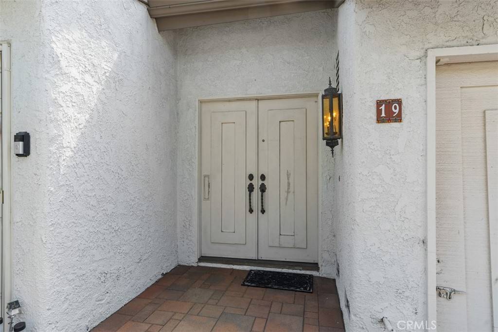 San Clemente, CA 92672,19 Vista Encanta