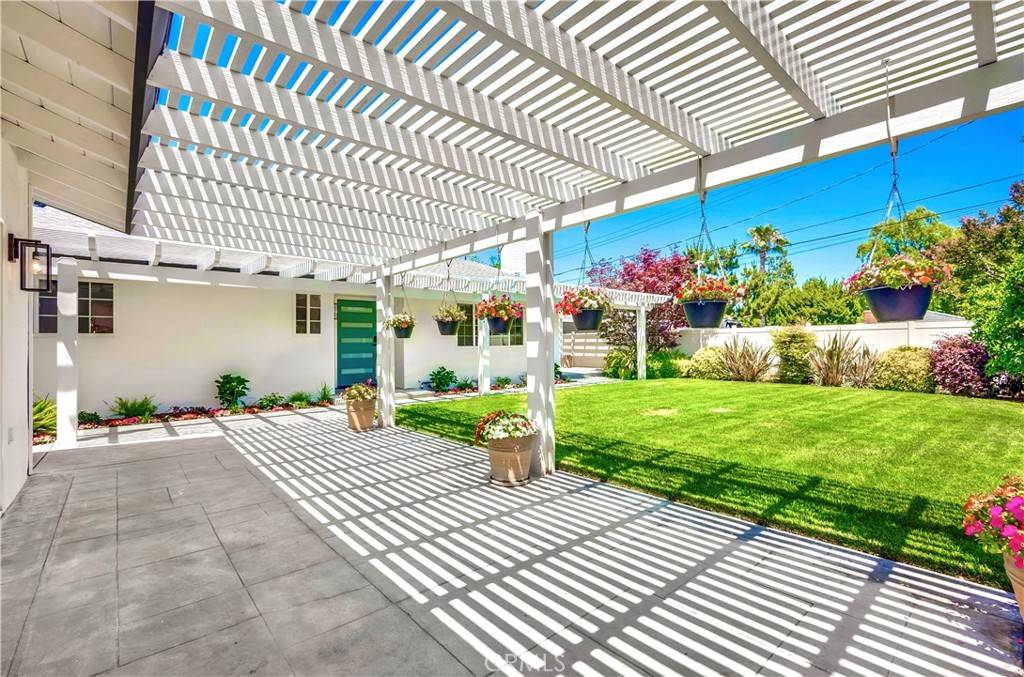 Upland, CA 91784,1810 N 2nd AVE