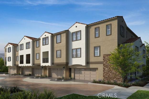 Anaheim, CA 92806,2430 E Agave AVE #4