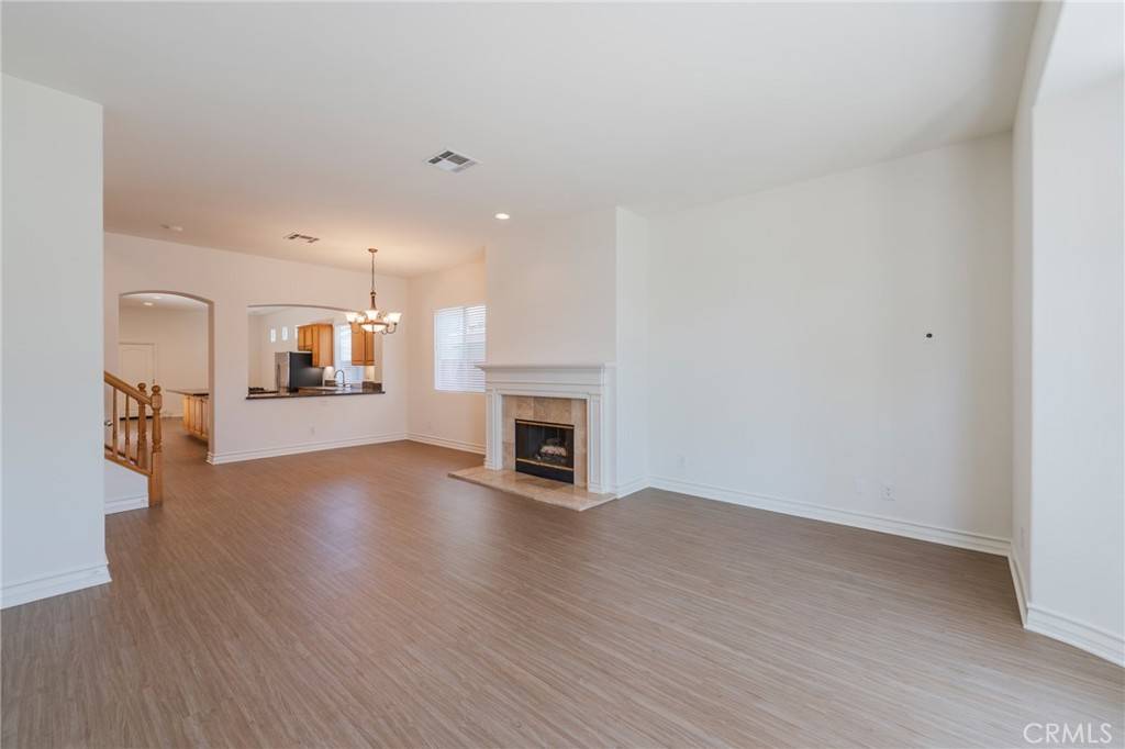 Huntington Beach, CA 92648,415 21st ST