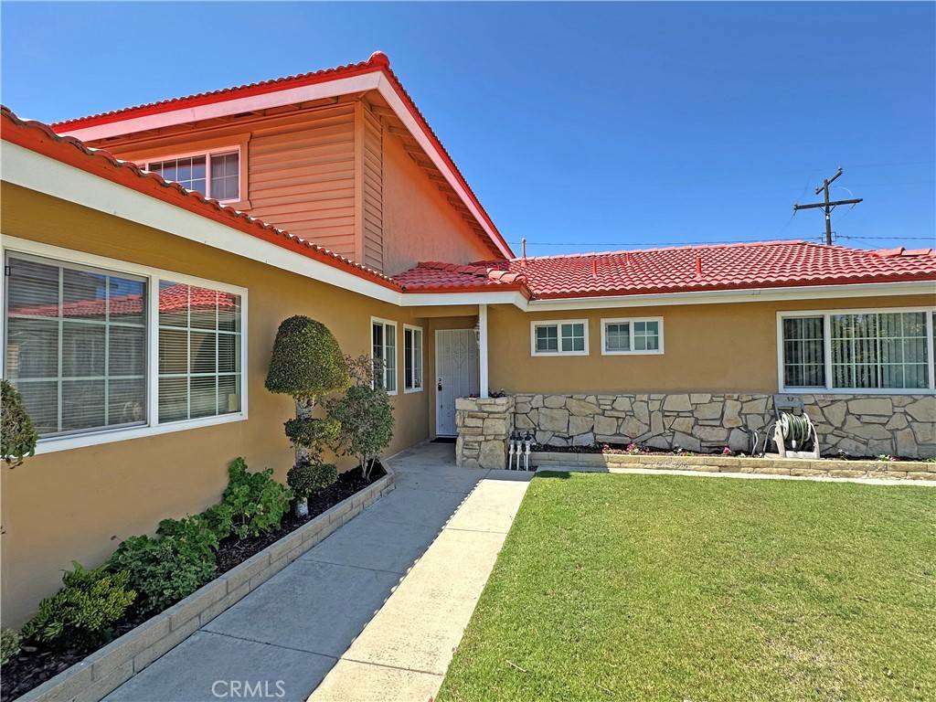 Fountain Valley, CA 92708,10449 Margarita AVE