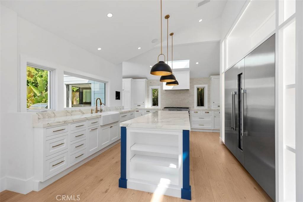 Newport Beach, CA 92660,1954 Port Locksleigh PL