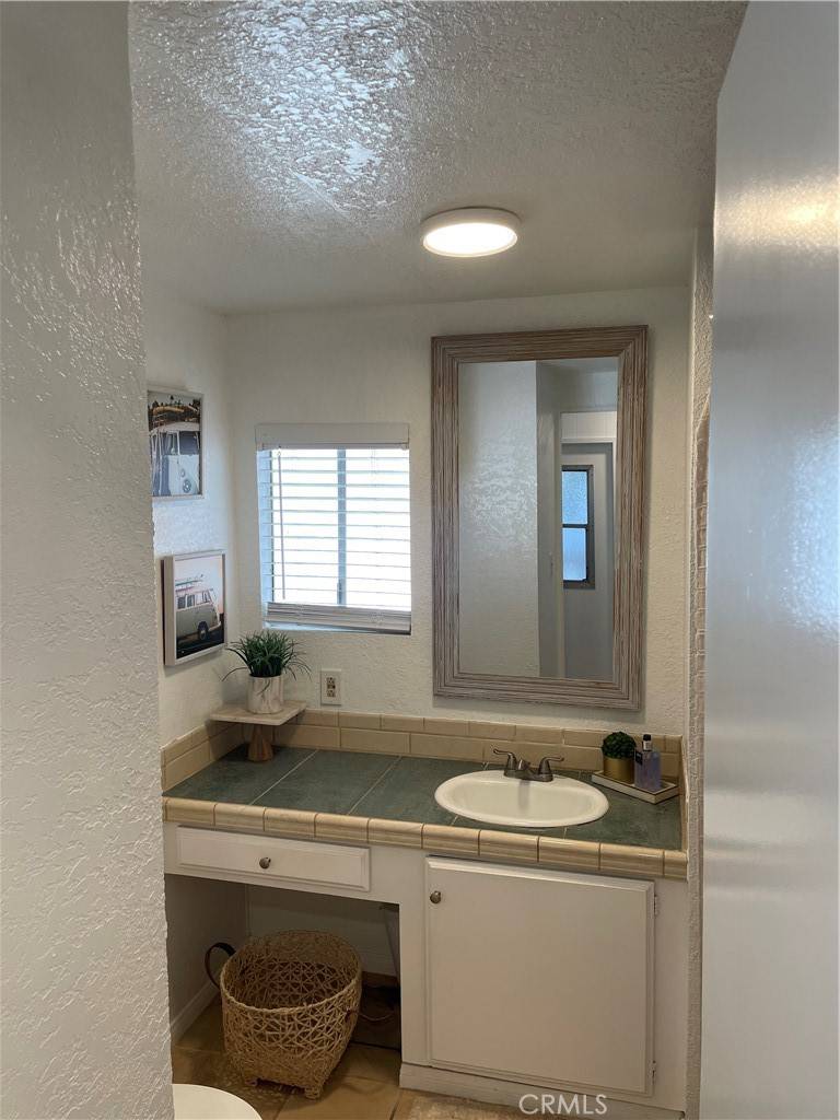 Huntington Beach, CA 92648,80 Huntington Street #259