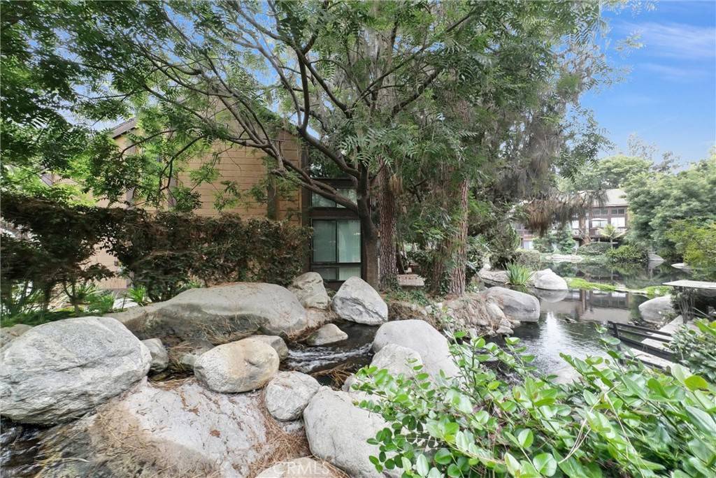 Norwalk, CA 90650,10642 Shoreline DR #80