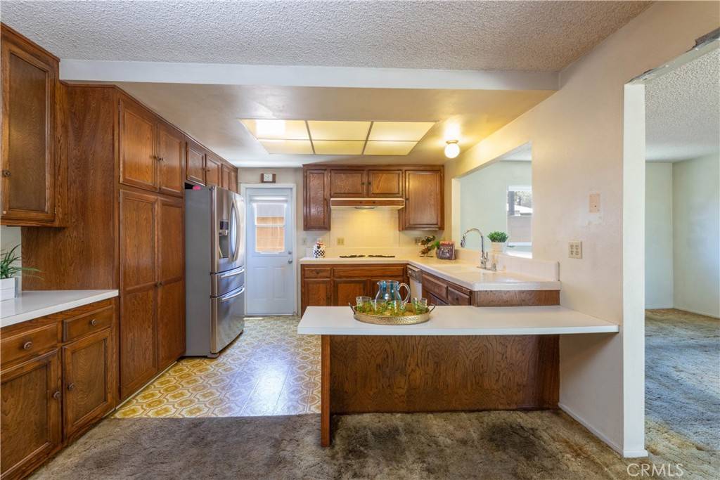Huntington Beach, CA 92647,15011 Rice CIR