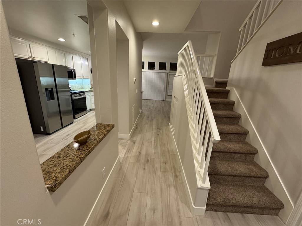 Tustin, CA 92782,2749 Dietrich DR