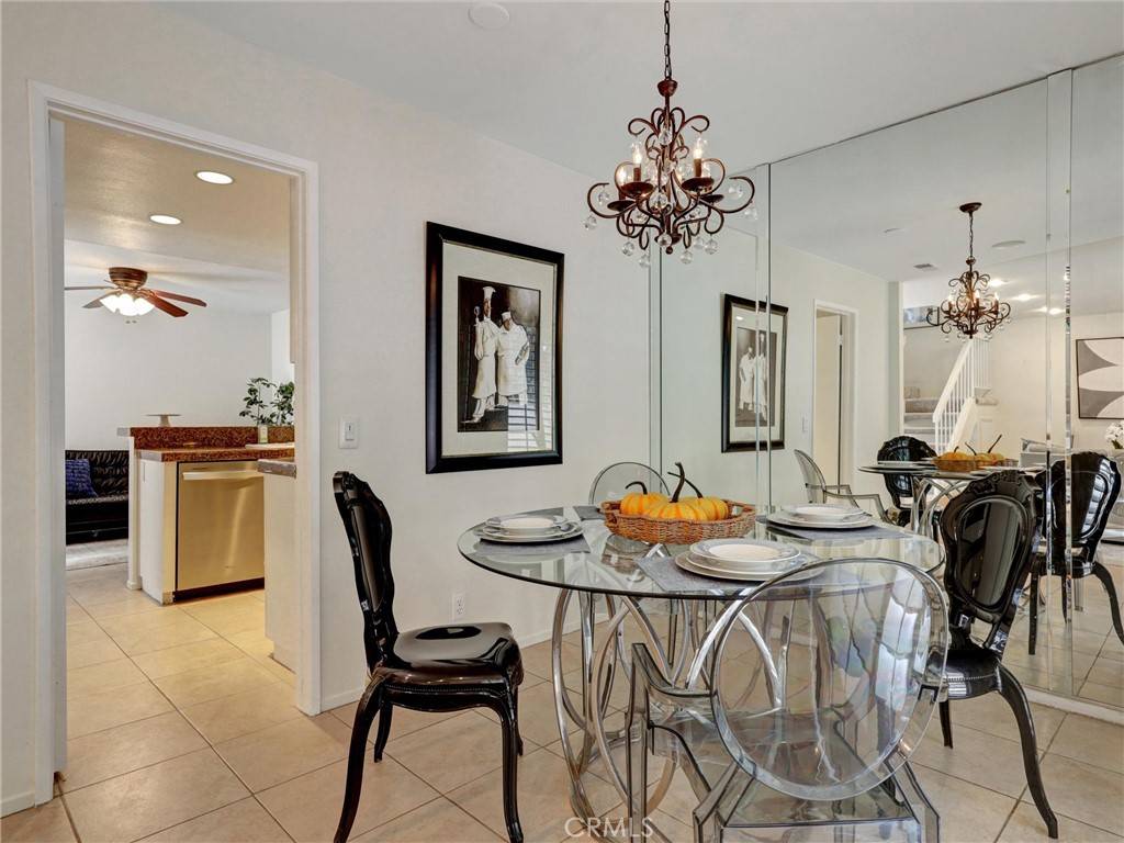 Irvine, CA 92604,43 Glenhurst #24
