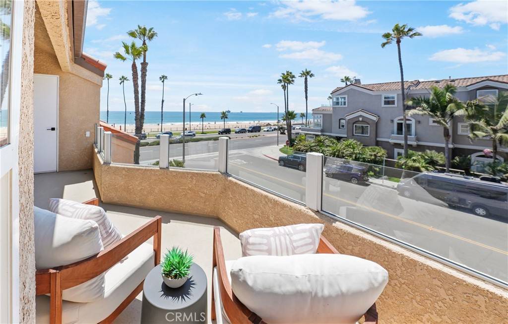 Huntington Beach, CA 92649,2000 Pacific Coast Highway #313