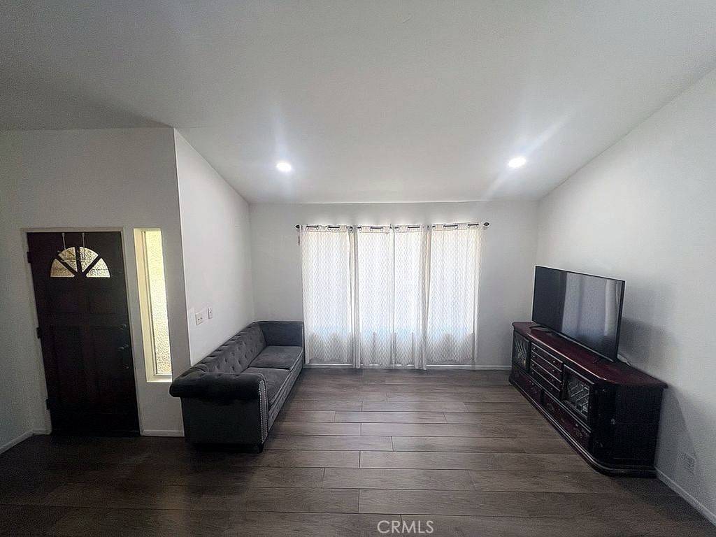 Monterey Park, CA 91755,410 Russell AVE #C