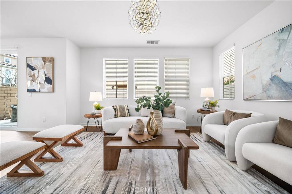 Lake Forest, CA 92630,333 Calle Elegante