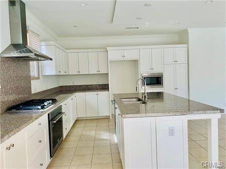 Irvine, CA 92620,175 Frontier
