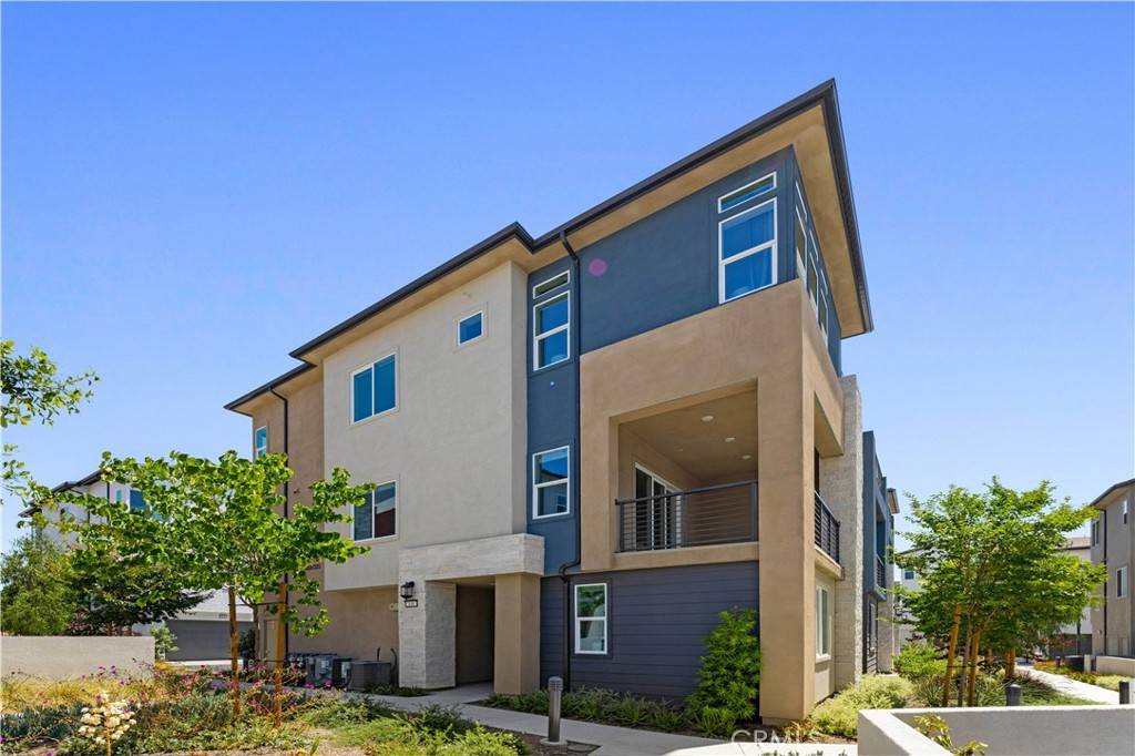Irvine, CA 92618,146 Abacus