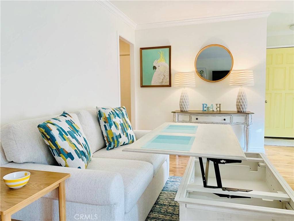 Laguna Woods, CA 92637,3130 Via Serena N #B