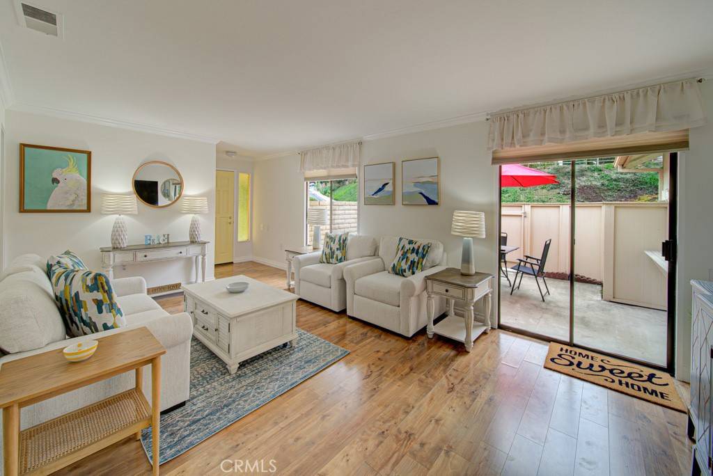 Laguna Woods, CA 92637,3130 Via Serena N #B