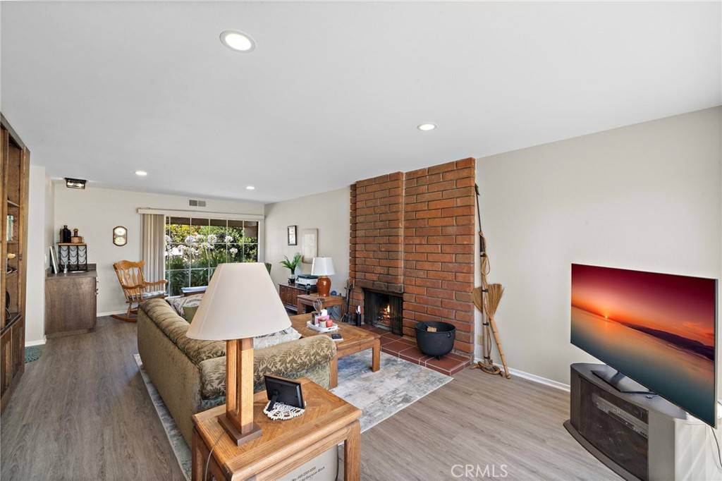 Huntington Beach, CA 92646,20822 Skimmer LN