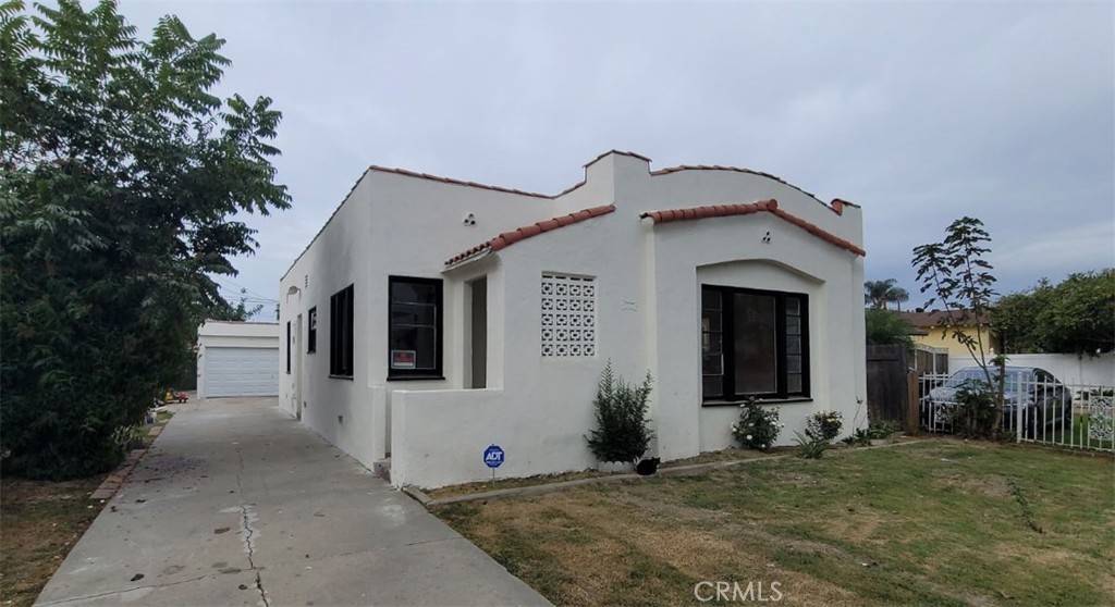 Compton, CA 90221,805 S Crane AVE