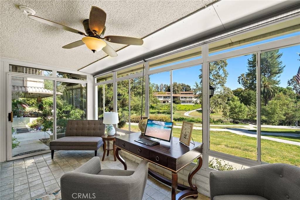Laguna Woods, CA 92637,579 Avenida Majorca #B