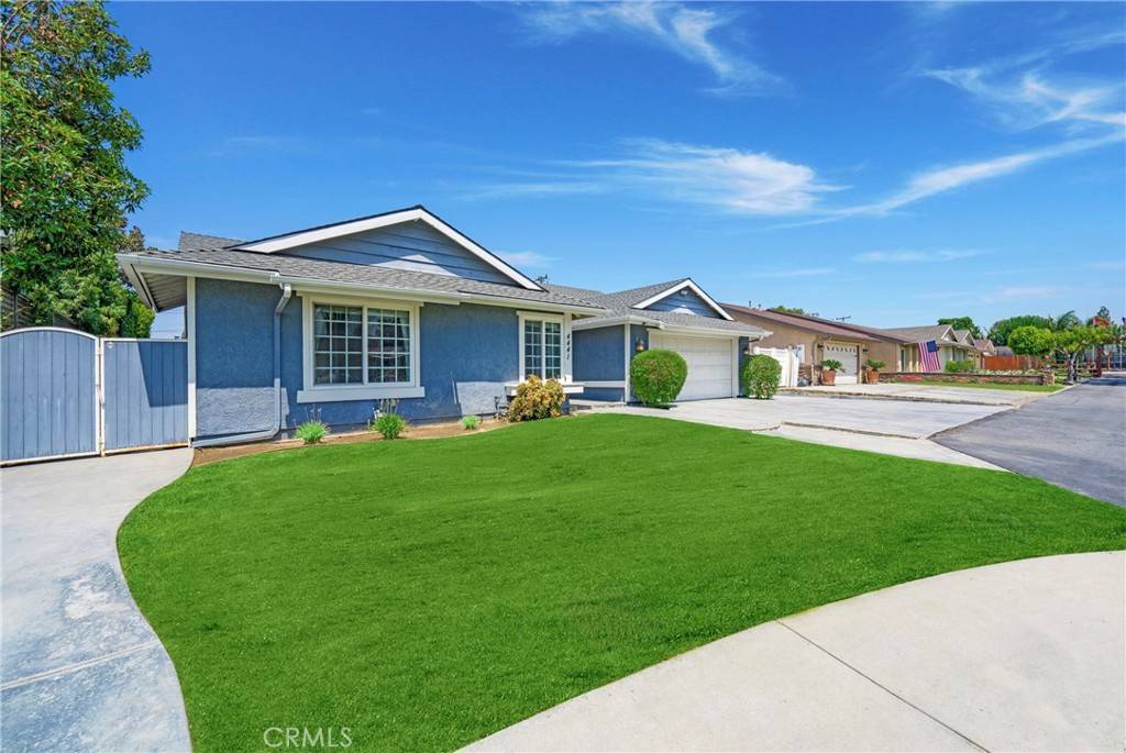 Yorba Linda, CA 92886,4441 Rustic RD