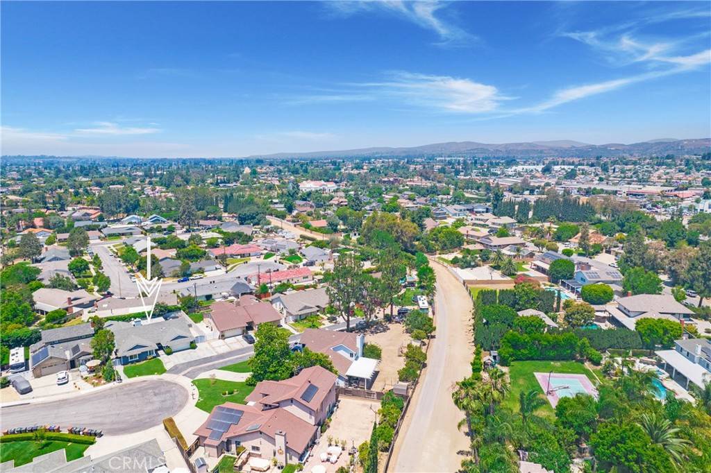 Yorba Linda, CA 92886,4441 Rustic RD