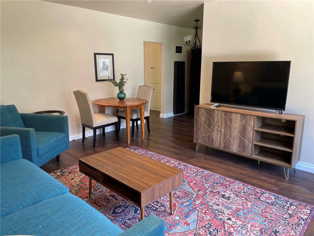 Long Beach, CA 90813,735 Cedar AVE #19