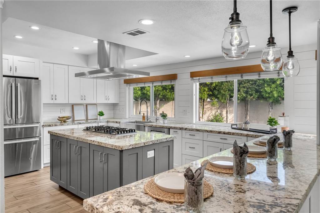 Los Alamitos, CA 90720,3652 San Joaquin AVE