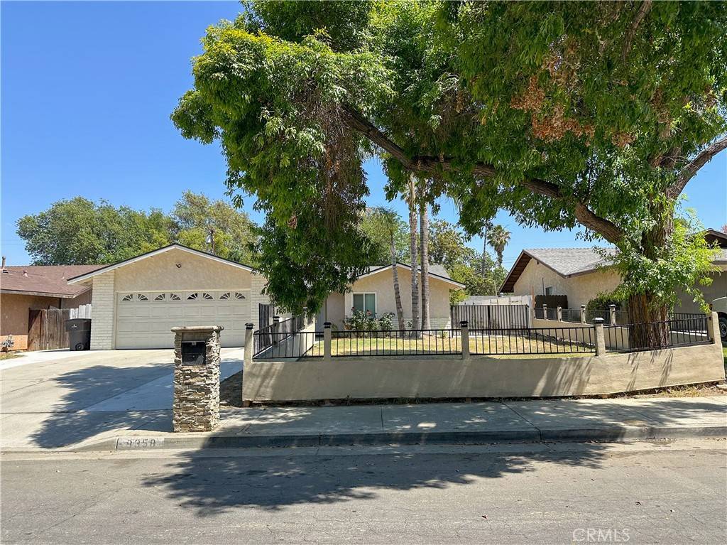 Riverside, CA 92504,8358 Verbena DR