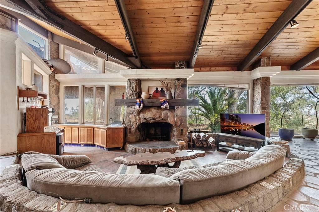 Valley Center, CA 92082,23676 Old Manzanita RD