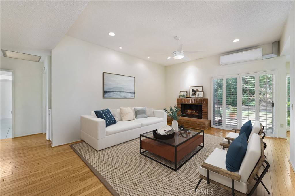 Mission Viejo, CA 92691,26501 Cortina DR