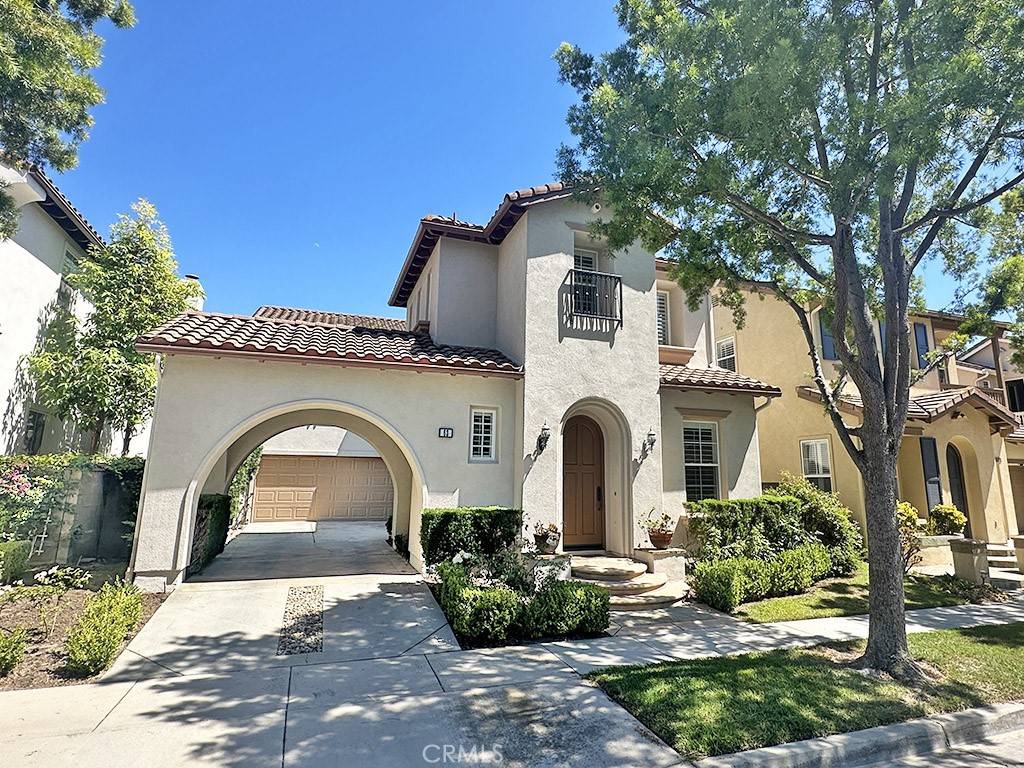 Irvine, CA 92602,63 Rockport