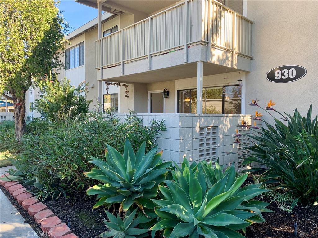 Laguna Woods, CA 92637,930 Avenida Majorca #A