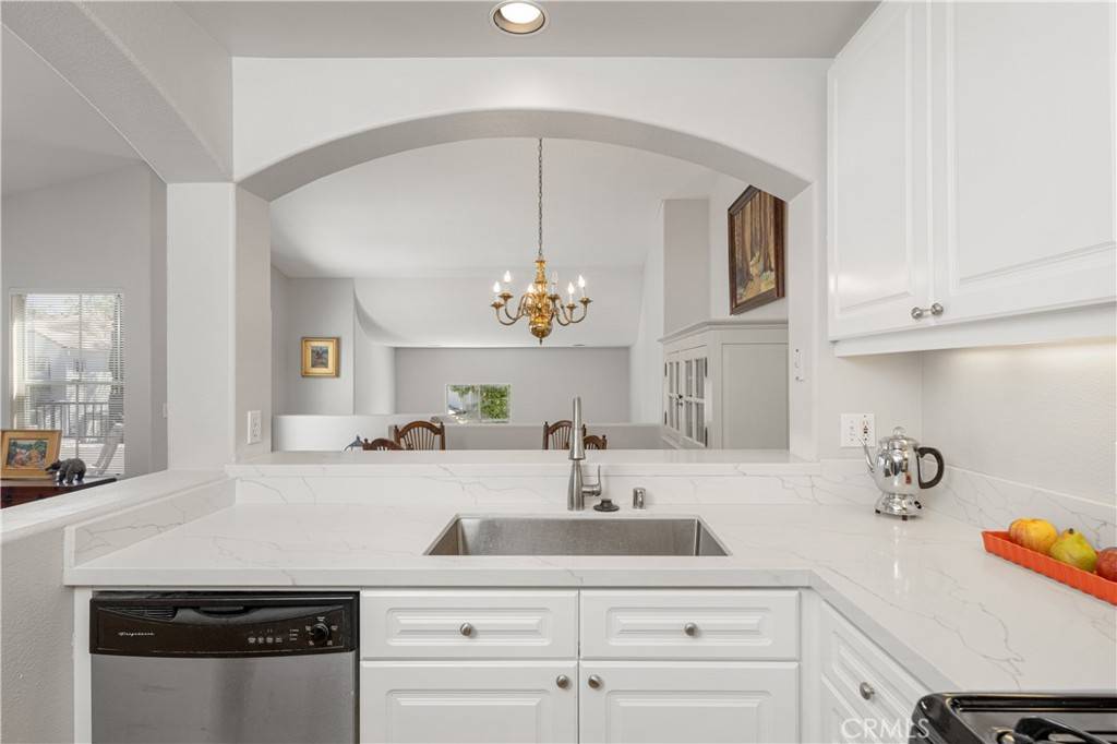 Aliso Viejo, CA 92656,8 Diamant WAY
