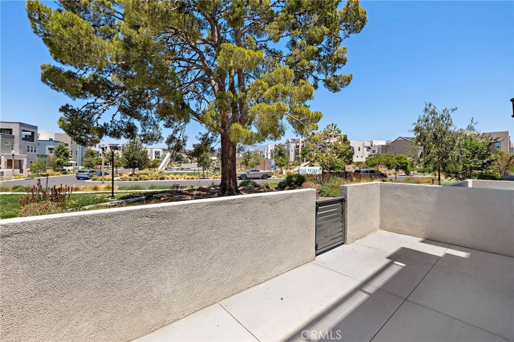 Irvine, CA 92618,127 Biome