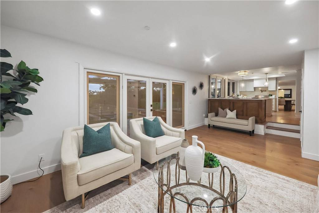 Mission Viejo, CA 92691,25291 Remesa DR