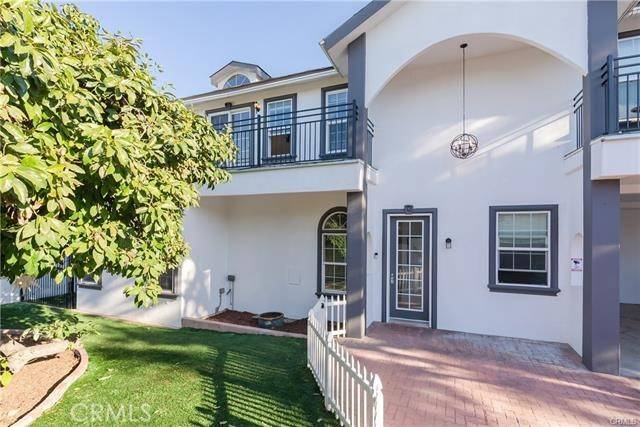 Costa Mesa, CA 92627,1984 Orange AVE